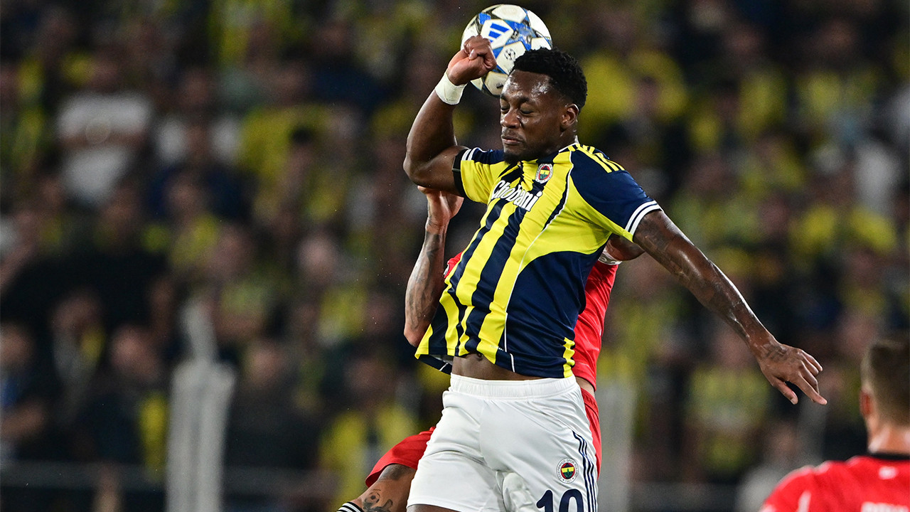Fenerbahçe’de sevindiren Jhon Duran gelişmesi