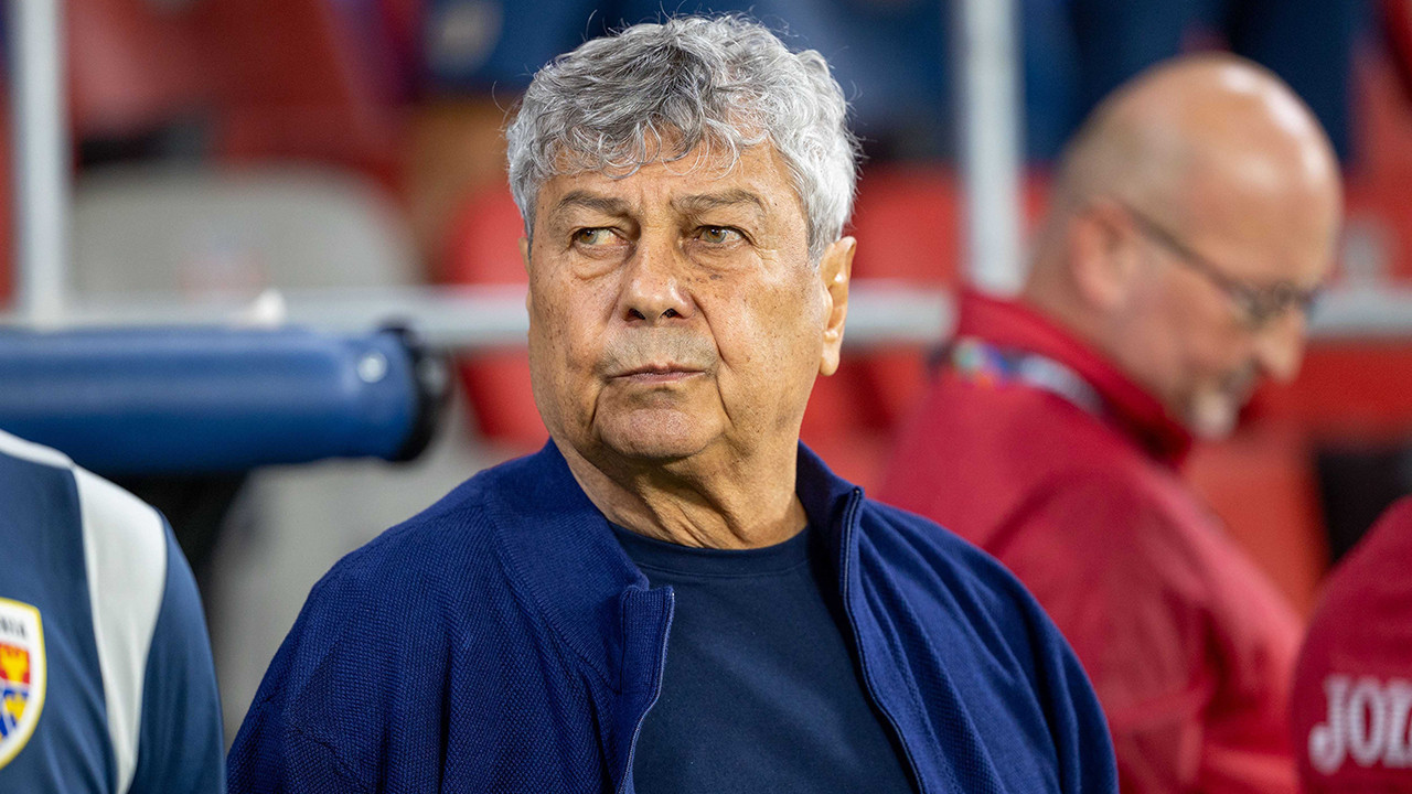 Mircea Lucescu, Türk oyuncuyu Romanya Milli Takımı’na davet etti Mircea Lucescu, Türk oyuncuyu Romanya Milli Takımı’na davet etti
