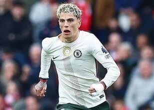 Karabağ ve Chelsea, 4 gollü maçta berabere kaldı